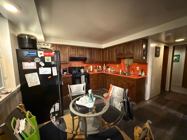 811 5th St in Ann Arbor, MI - Building Photo - Building Photo