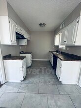 2864 Whitney Ave in Memphis, TN - Building Photo - Building Photo