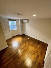 133-09 Rockaway Beach Blvd in Queens, NY - Foto de edificio - Building Photo