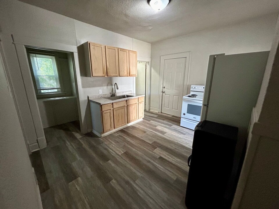 1713 51st Pl in Kenosha, WI - Building Photo