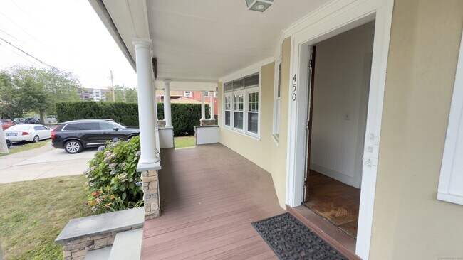 450 Davidson St in Bridgeport, CT - Building Photo - Building Photo