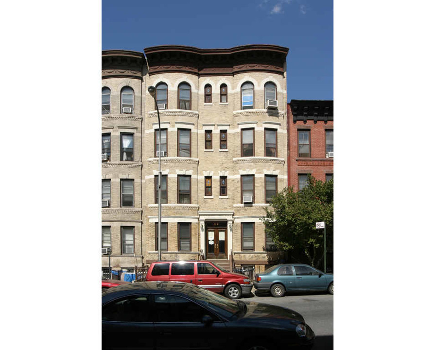 307 7th St in Brooklyn, NY - Building Photo