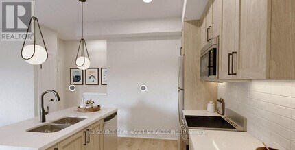 1308 Creekway Private in Ottawa, ON - Building Photo - Building Photo