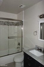 22641 Del Valle St in Los Angeles, CA - Building Photo - Building Photo