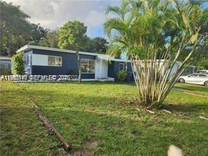 6350 Mayo St in Hollywood, FL - Building Photo