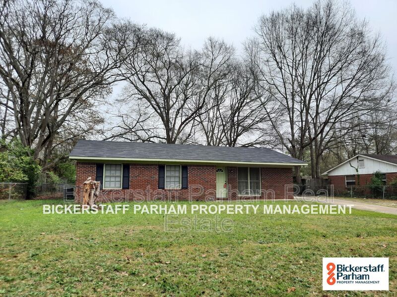 2208 Gennings Ct in Columbus, GA - Building Photo
