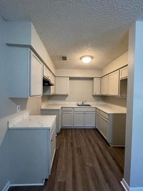 2415 Idlewild St in Lakeland, FL - Building Photo - Building Photo