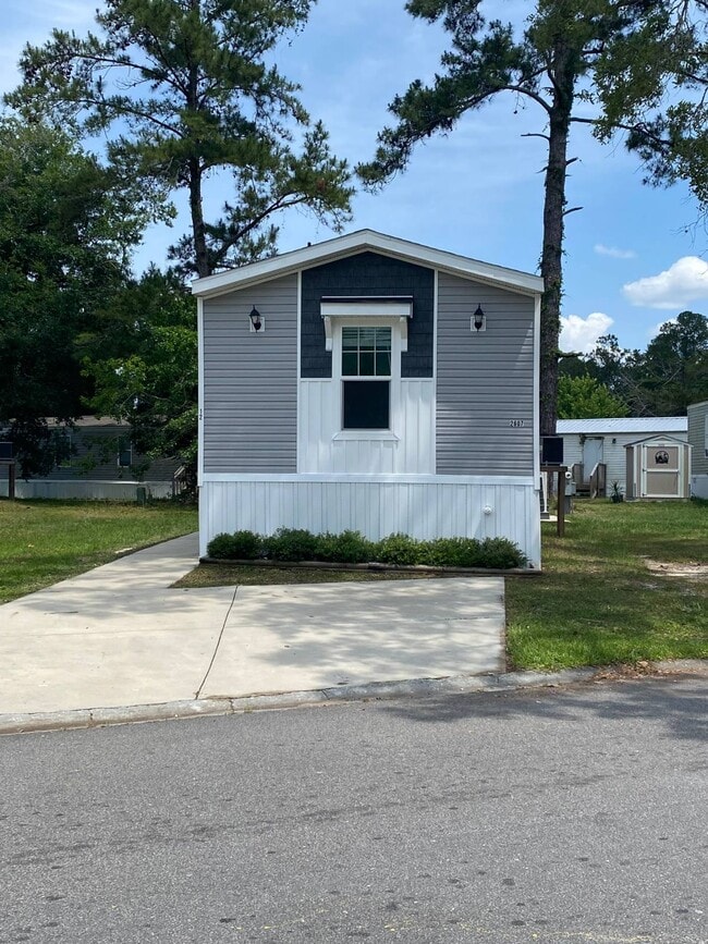property at 2607 NE 52 St