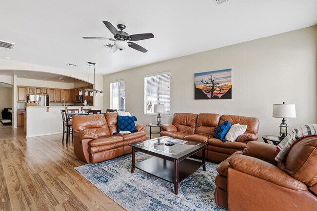 488 E Diamond Trail in San Tan Valley, AZ - Building Photo - Building Photo