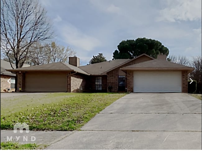 property at 4211 Spring Meadow Ln