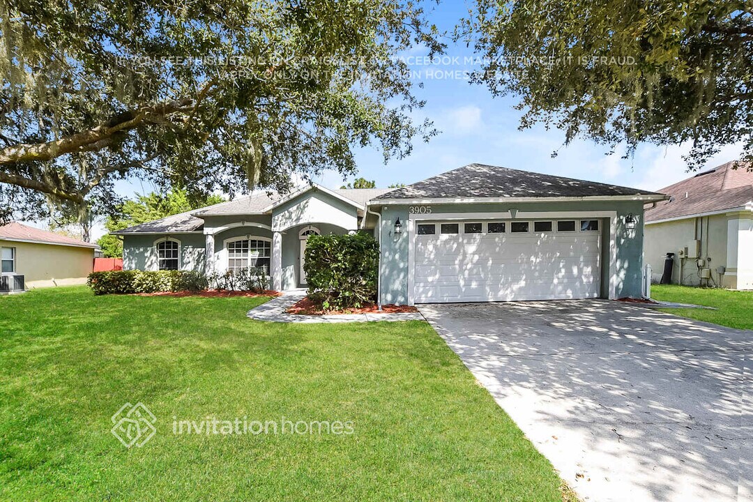 3905 Countryside View Ct in St. Cloud, FL - Building Photo