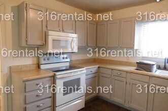 621 Osage St in Augusta, KS - Building Photo - Building Photo