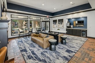 Arrive on University in Dallas, TX - Building Photo - Building Photo