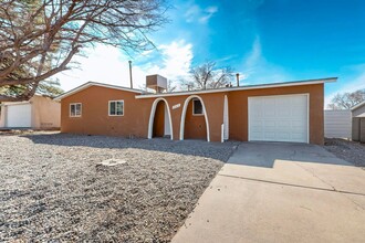 12412 Grand Ave NE in Albuquerque, NM - Building Photo - Building Photo