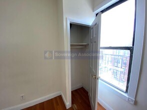101 Audubon Ave, Unit 24 in New York, NY - Building Photo - Building Photo