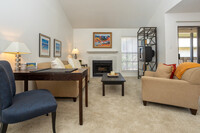 Centreport Landing Apartments in Fort Worth, TX - Building Photo - Interior Photo