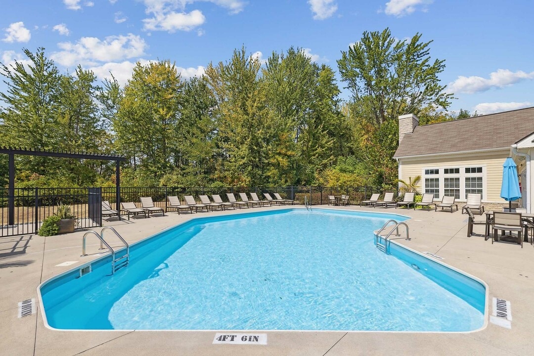 The Woods at Perry Lane in Westerville, OH - Building Photo