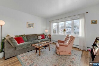 13 Murray Rd in Montvale, NJ - Building Photo - Building Photo