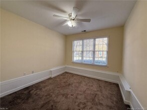 5357 Discovery Park Blvd in Williamsburg, VA - Foto de edificio - Building Photo