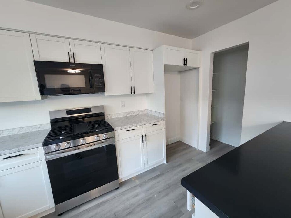 2746 Via Tulipan, Unit 2746 in Carlsbad, CA - Building Photo