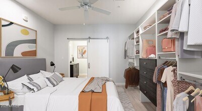 6025 W Thomas Rd, Unit 2 in Phoenix, AZ - Building Photo - Building Photo