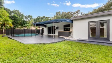 740 Beachwood Ln in Plantation, FL - Building Photo - Building Photo