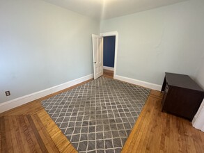 246 Highland Ave, Unit 2 in Somerville, MA - Foto de edificio - Building Photo