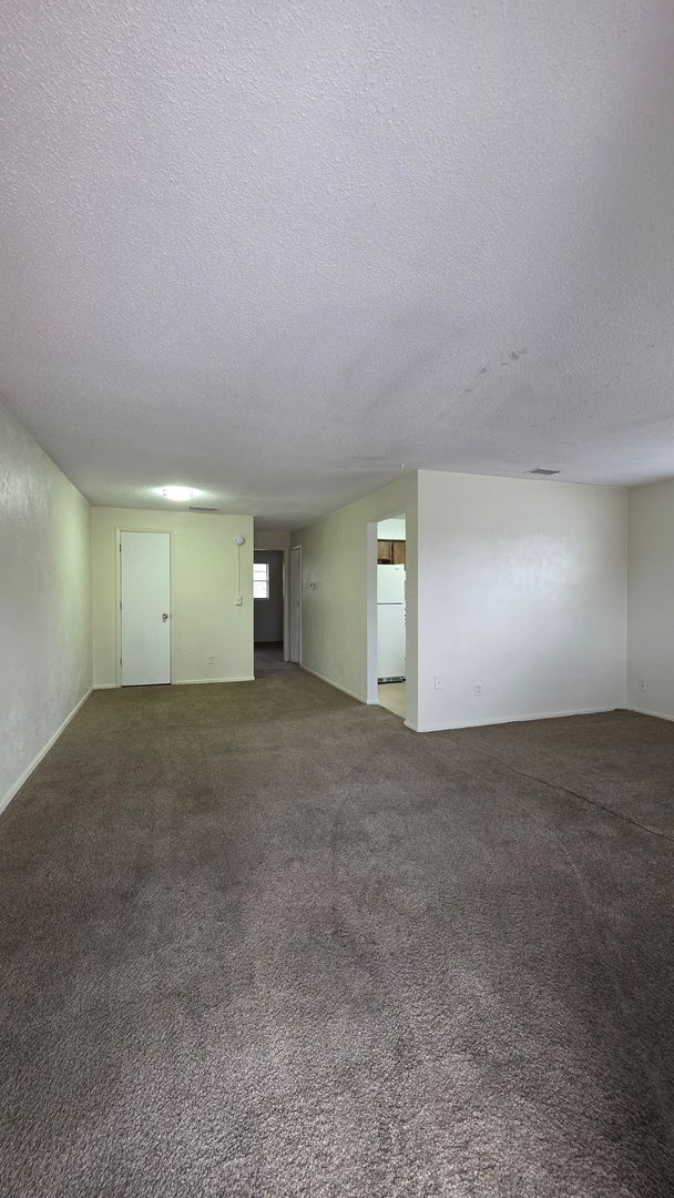 property at 313 Country Club Oval