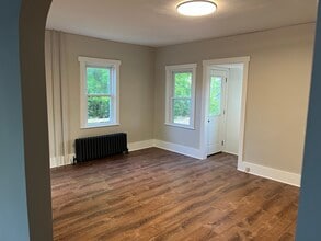 198 N Main St in Carrolltown, PA - Building Photo - Building Photo