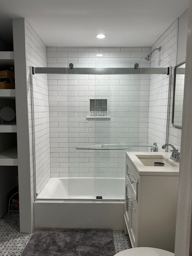 139 Park Ave in Hoboken, NJ - Building Photo - Building Photo