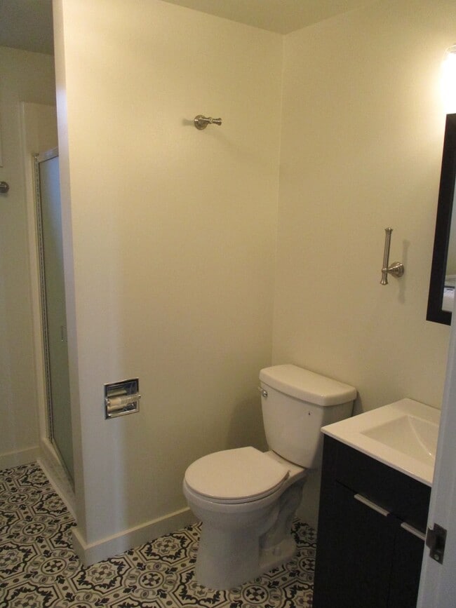 property at 9222 Goodman Ave