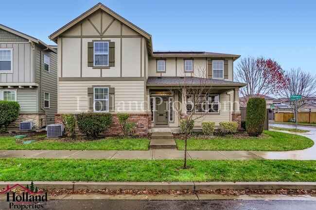 5297 SE Stargrass St in Hillsboro, OR - Building Photo - Building Photo