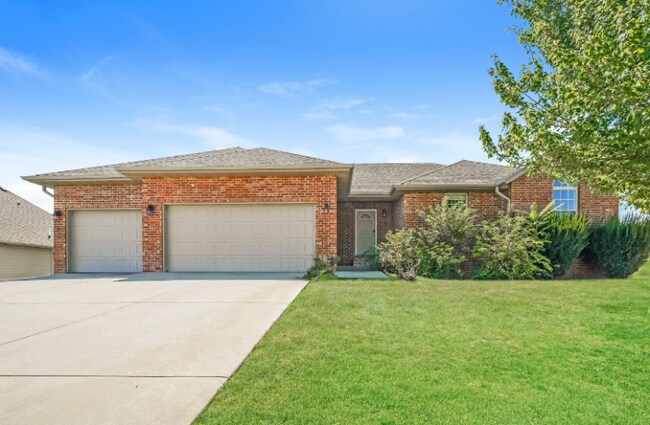 property at 4673 Oneida Dr