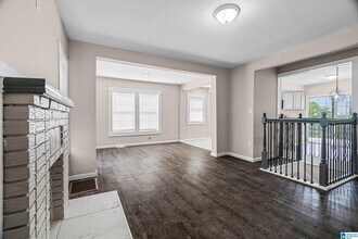 528 10th Ct W in Birmingham, AL - Building Photo - Building Photo