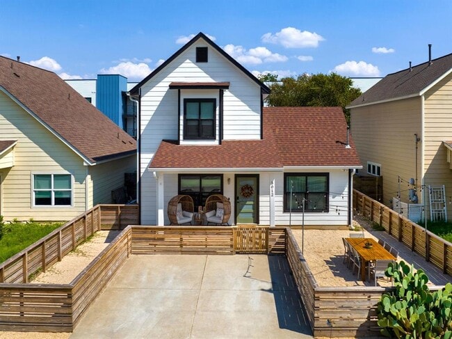 property at 3012 Neal St