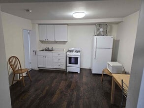 303 Frank E Rodgers Blvd S in Harrison, NJ - Foto de edificio - Building Photo