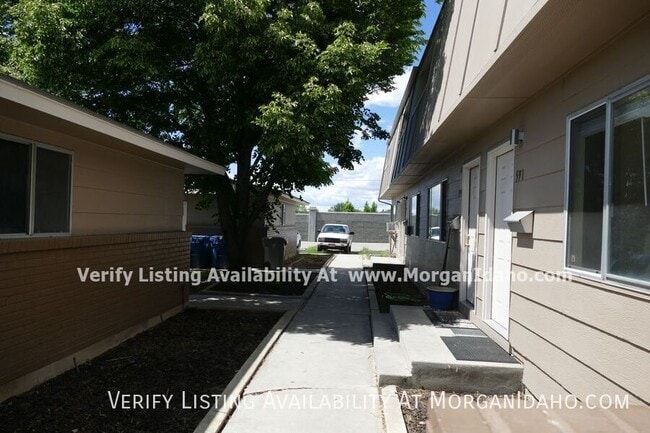 591 White Cloud Dr in Boise, ID - Building Photo - Building Photo