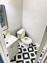 11726 Cliveden Dr in Houston, TX - Foto de edificio - Building Photo