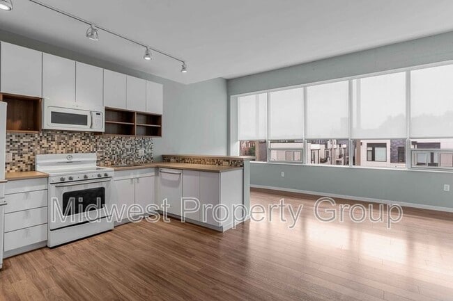 4100 Lindell Blvd in St. Louis, MO - Building Photo - Building Photo