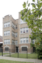 4740 W Jackson Blvd in Chicago, IL - Building Photo - Building Photo