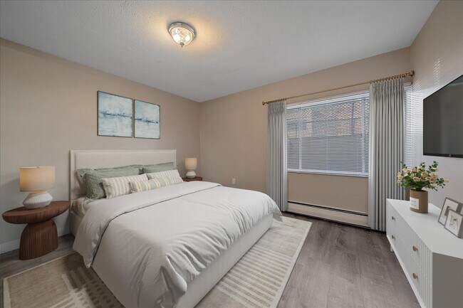 4110 Hale Pky, Unit 1E in Denver, CO - Foto de edificio - Building Photo