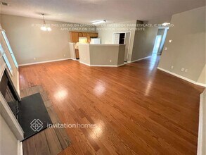 102 Brookview Ct in Dallas, GA - Foto de edificio - Building Photo