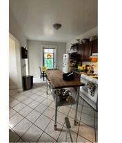 80 Summer St, Unit 2L in Somerville, MA - Building Photo