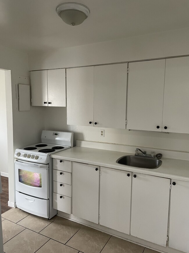 property at 37 Benjamin St