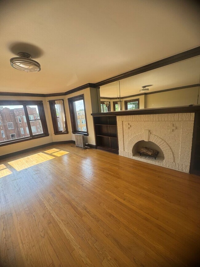 8141 S Marshfield Ave in Chicago, IL - Building Photo - Building Photo