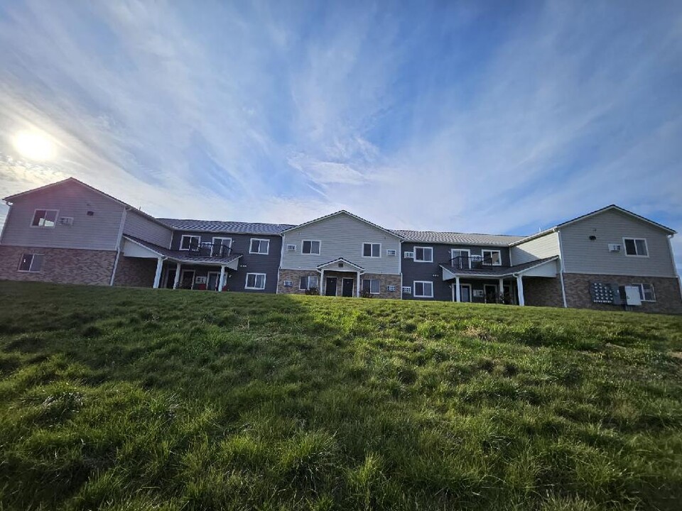 Limestone Hills in Dodgeville, WI - Building Photo