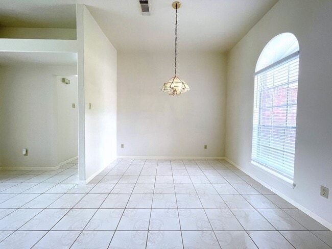 property at 15514 Heritage Country Ct