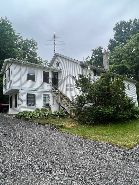 4907 Industrial Rd in Leetonia, OH - Building Photo