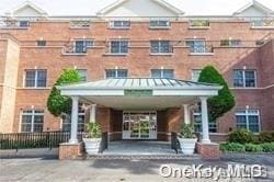 property at 1 Portico Ct