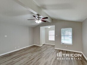 4335 Nueces River Loop in Spring, TX - Building Photo - Building Photo